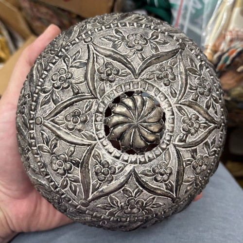 Tepeliki like new with comb, ornate folk art