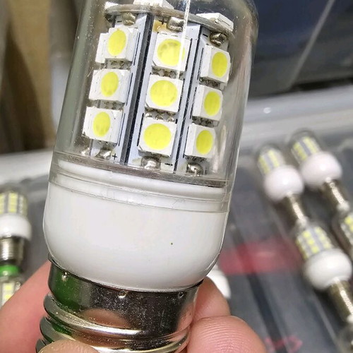 LED bulbs E27 E14 white light 6000K like new, pack of 23-24 pieces
