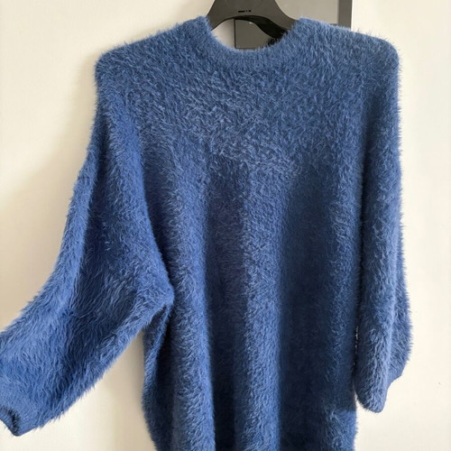 Bershka oversized fluffy sweater blue in excellent condition