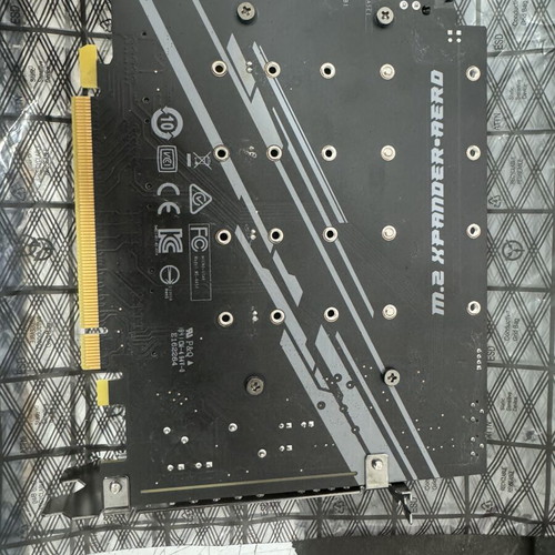 MSI M.2 XPANDER-AERO MS-4454 PCIe SSD expansion card like new