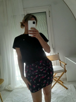 Y2K emo goth skirt XS like new, black and pink