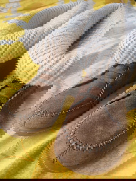 Δερμάτινα μποτάκια  Caterpillar φορεμένα μια φορά νούμερο 38