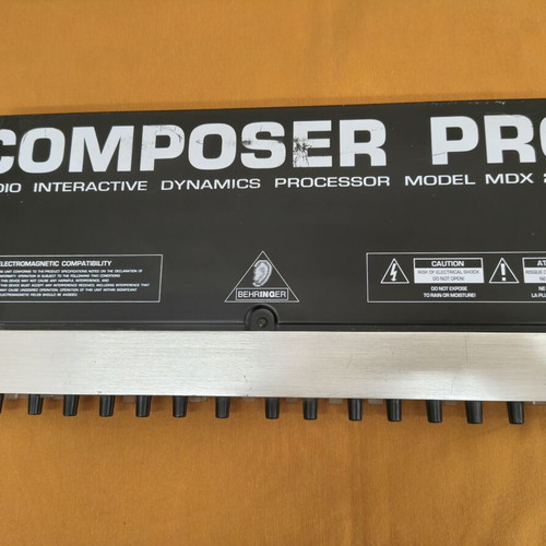 Behringer Composer Pro MDX 2200 dual-channel compressor limiter gate used