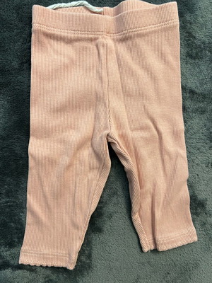 Salmon leggings for 2 months like new