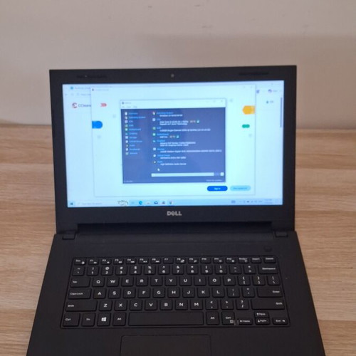 Laptop Dell Inspiron 14 i5 ssd240GB 4GB memory Windows 10 used
