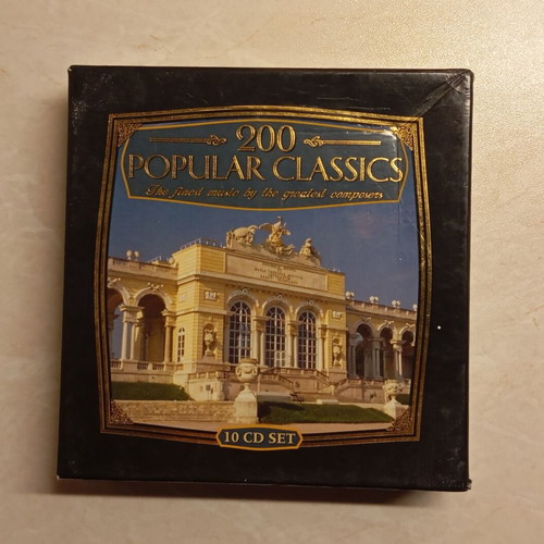 200 Popular Classics box set used, 10 CD, classical music