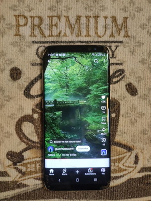 Samsung Galaxy S8 64GB smartphone for parts or working use