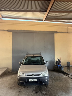 Peugeot Partner 1999 used, manual, silver, well maintained