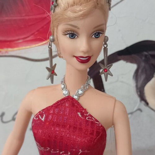 Iconic Y2K Millennium: Collectible Barbie Collector Edition 2000
