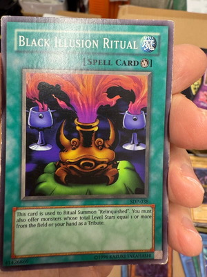 Yu-Gi-Oh Relinquished χρυσή κάρτα και Ritual μεταχειρισμένη
