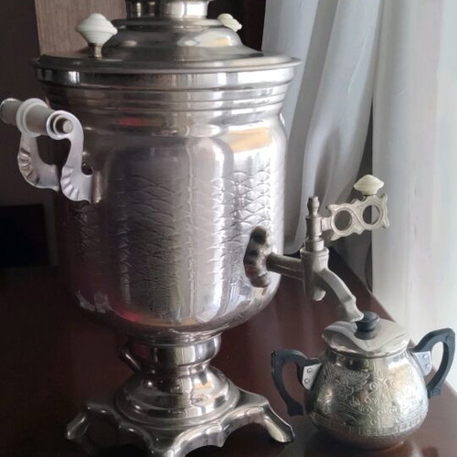 Soviet Tula Samovar 1975 like new with sugar bowl