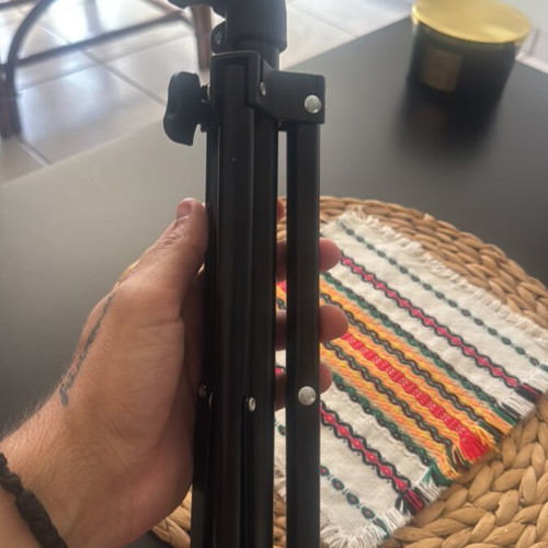 Light Stand 1.15m like new, adjustable tripod for ring light and LED