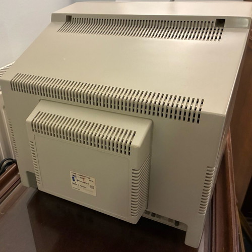 Commodore 1084s CRT 14" Monitor stereo used