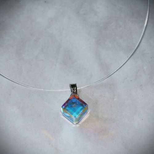 Pendant with crystal and invisible cord sterling silver 925 new