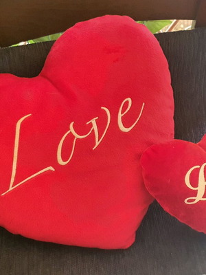 Velvet hearts like new, set of 2 pieces