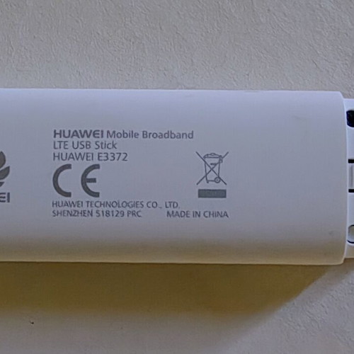 Huawei LTE E3372 4G wireless USB stick