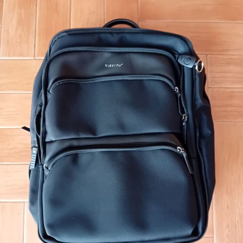 Tigernu backpack new with laptop compartment and protective cover