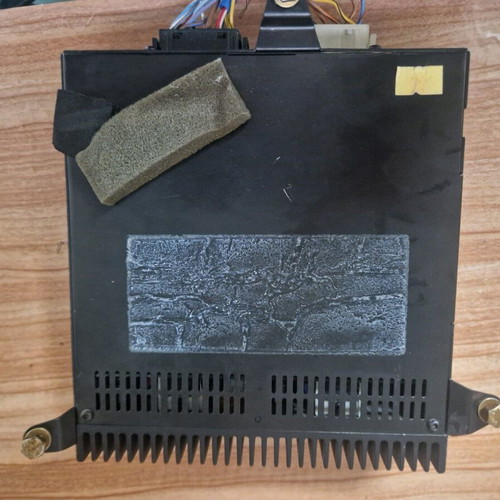 Blaupunkt BMW E36 factory amplifier used