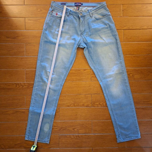 U.S. Polo Assn. Slim Straight men's jeans like new, size W32, light blue