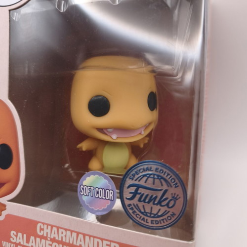 Funko Pop! Games Pokemon Charmander Special Edition Soft Color vinyl figure new