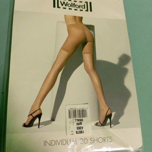Wolford Individual 20 Shorts new, size S, beige