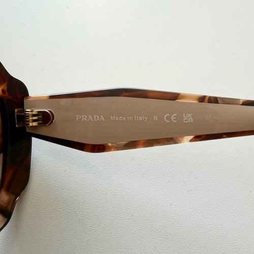 Prada women's sunglasses like new, tortoise acetate frame