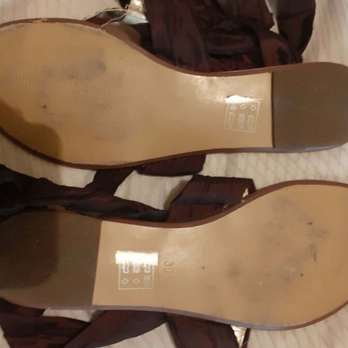 Gladiator sandals like new, brown with gold details, size 39