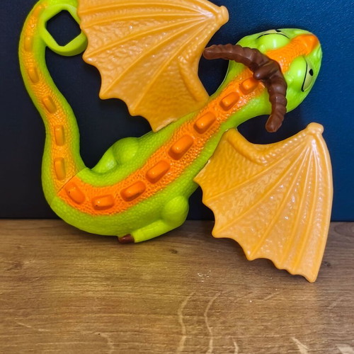 How to Train Your Dragon lot of 2 dragons McDonald's Burger King
