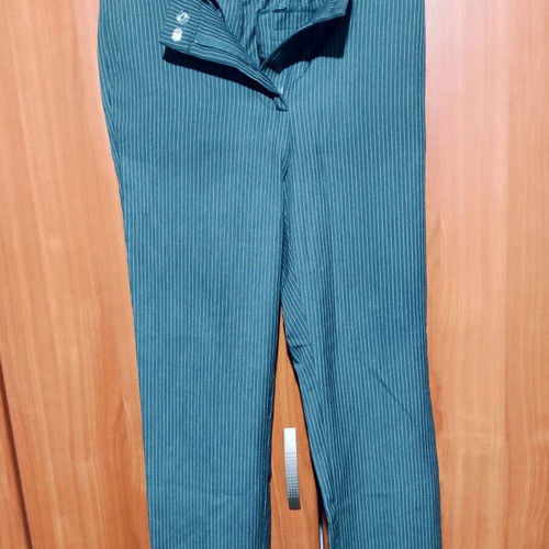 Pink Woman spring pants like new, black and grey