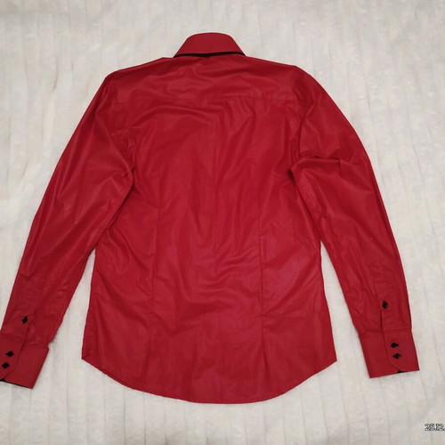 Men's shirt like new, size S, M, black and red