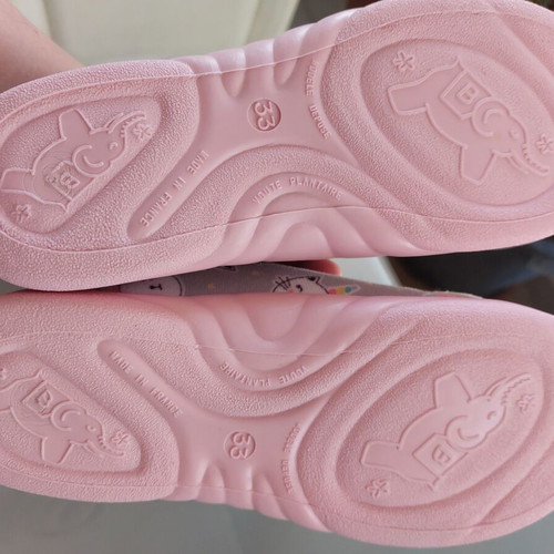 Comf closed anatomical slippers like new size 33 with cat-unicorn design