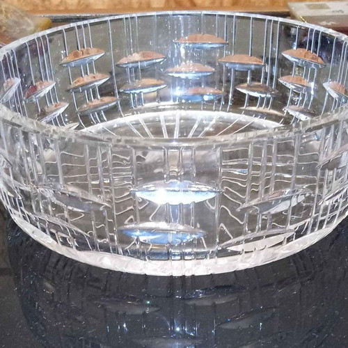 Decorative Bohemian crystal bowl like new with patterns
