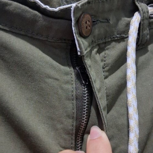 Cargo shorts kids khaki New College like new, age 12