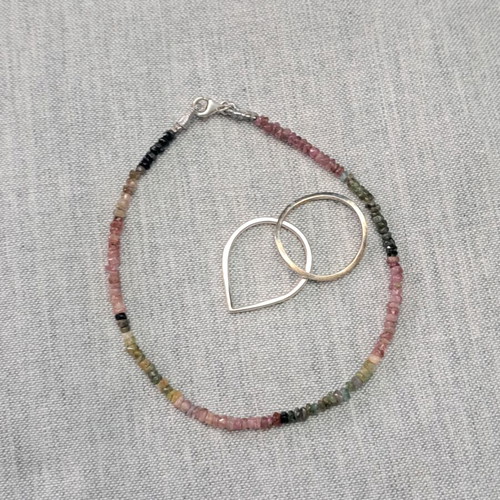 Bracelet with natural tourmalines and silver, new, handmade