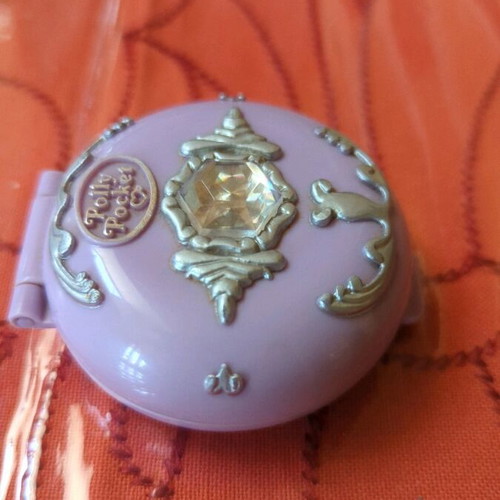 Polly Pocket 1992 Ice Kingdom collectible like new