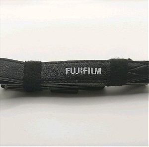 Γνήσιο λουράκι λαιμού φωτογραφικής μηχανής Fujifilm με λογότυπο Fujifilm.