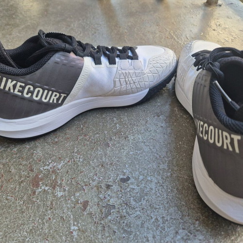 NikeCourt tennis shoes Without box