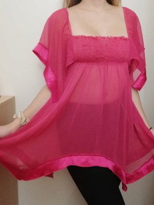 Transparent fuchsia top new, satin finish, loose fit