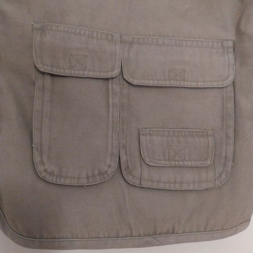 Shengyabao men's vest beige XL new with multiple pockets