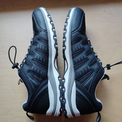 Unisex sneakers new, sporty, size 43, black