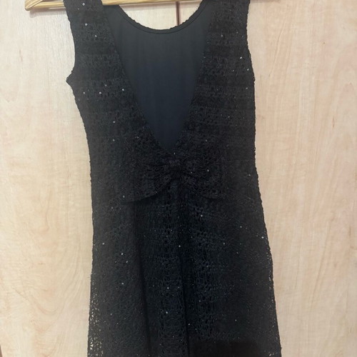 Evening dress black like new with wide bow