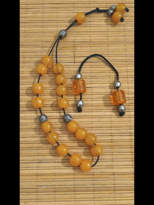 Worry beads and begleri used in good condition