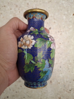 JINGFA Chinese cloisonne vase used, vintage