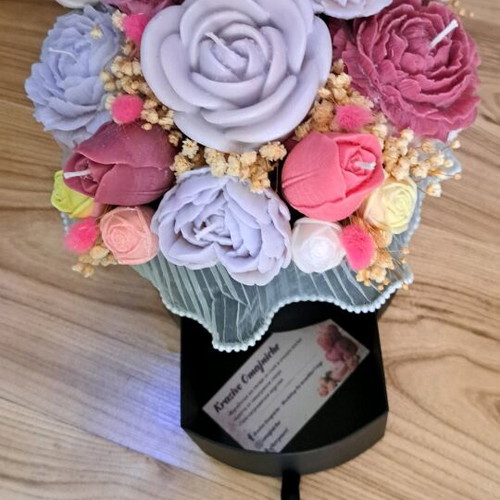 Bouquet of scented soy wax flowers new, special for graduates