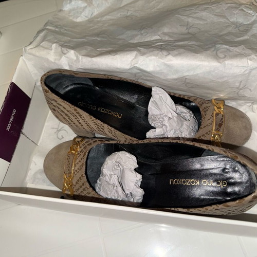 Gianna Kazakou pumps size 38 like new, beige leather