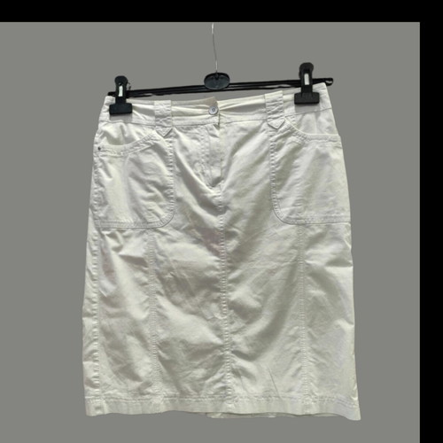 Gerry Weber summer skirt white like new with front and pockets size M/L