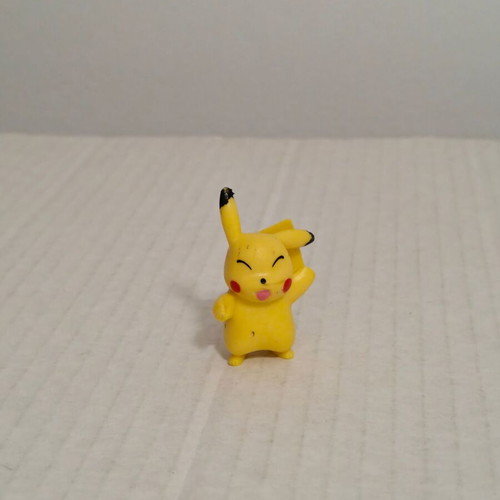 Mini Pokémon Pikachu figure used