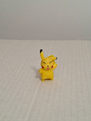 Mini Pokémon Pikachu figure used