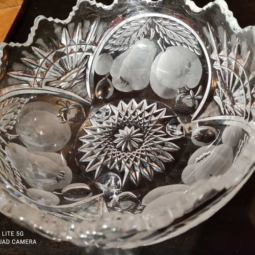 Carved crystal fruit bowl new