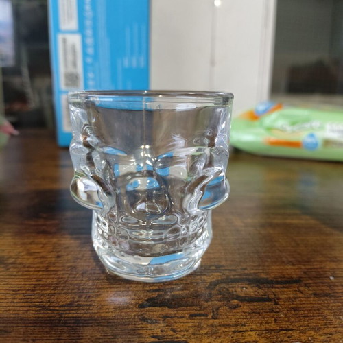 Glass shot glass skull design new